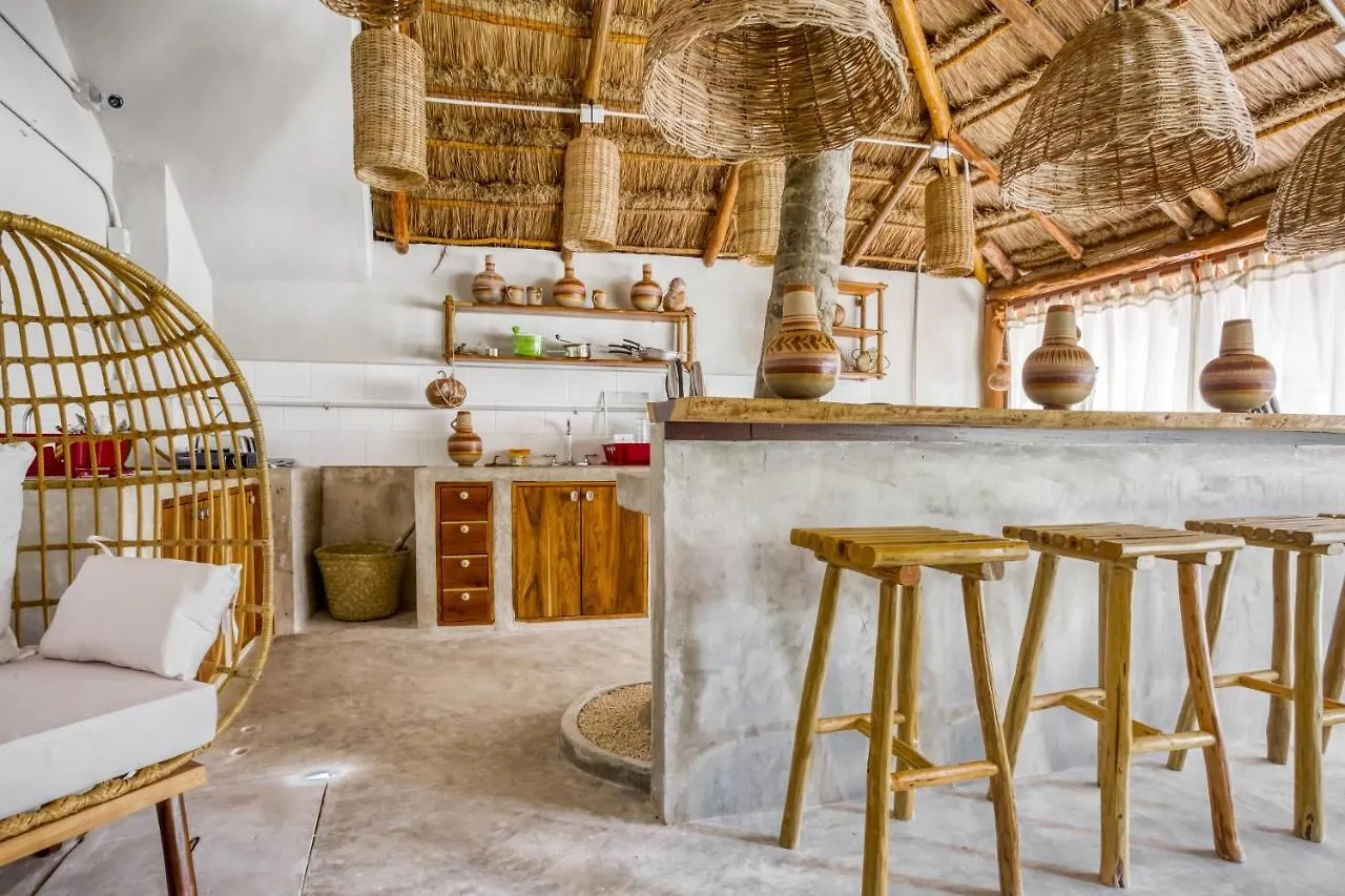 Selina Shared Los Lirios Tulum Hotel